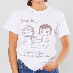 GOODIE TWO SLEEVES LOVE IS OVERSIZED GRAPHIC COFFEE TEE LARGE